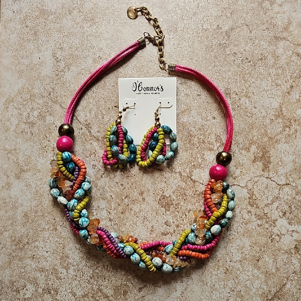 Vibrant Beaded Necklace Set